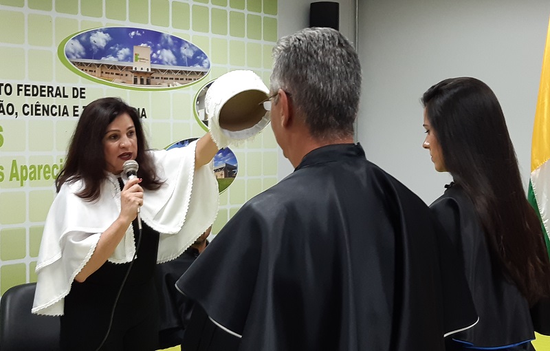 A diretora executiva do IFG, professora Adriana dos Reis Ferreira, representou o reitor Jerônimo Rodrigues da Silva na cerimônia A diretora executiva do IFG, professora Adriana dos Reis Ferreira, representou o reitor Jerônimo Rodrigues da Silva na cerimônia